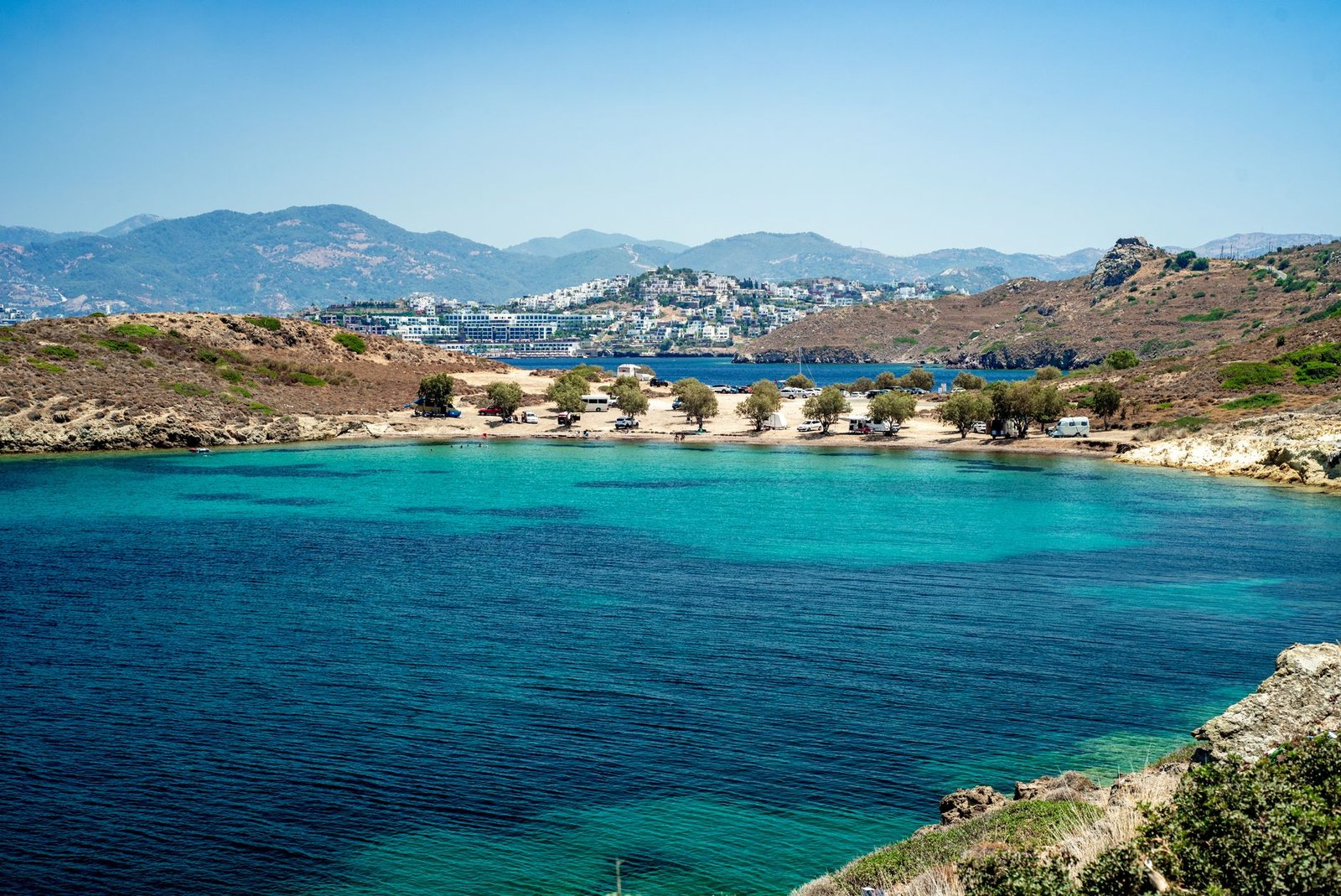Eda Ece Bodrum'da Saldırıya Uğradı