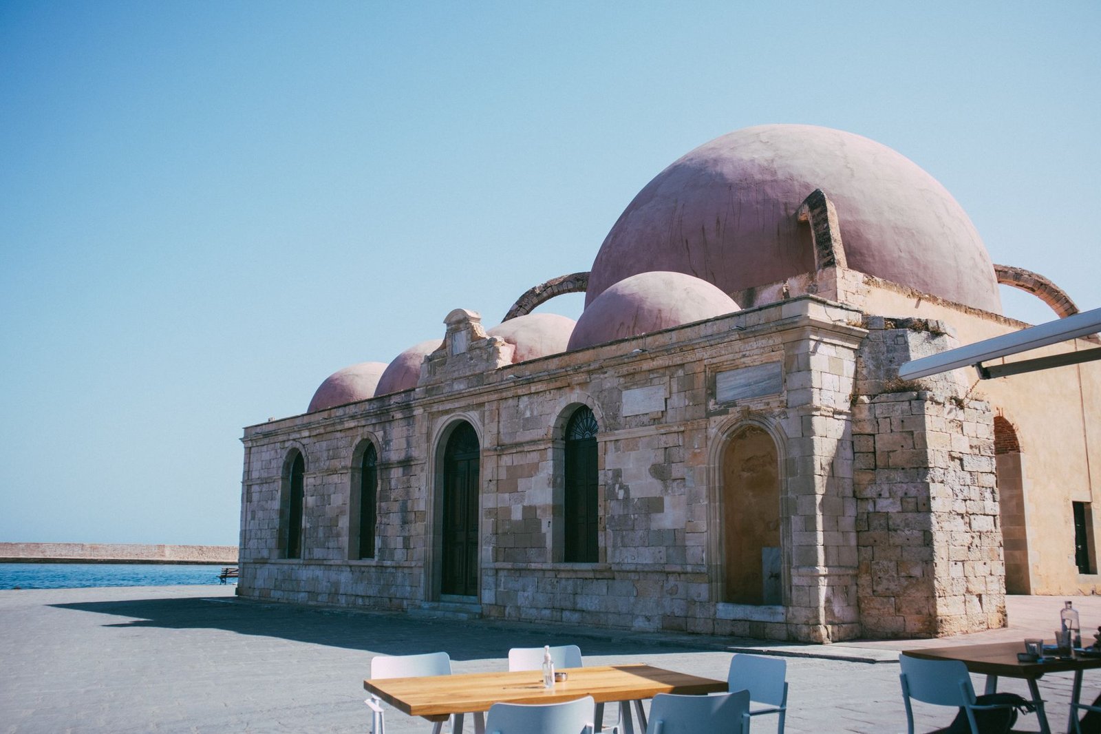 Tarihi Cami Yıkıldı