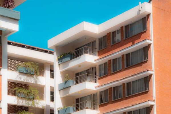 Bebek Otel Ortaklık Değişimi